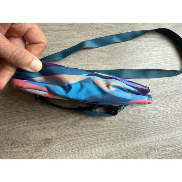 Wander Wallets Crossbody bag and matching wallet, Alpenglow - Picture 8 of 8